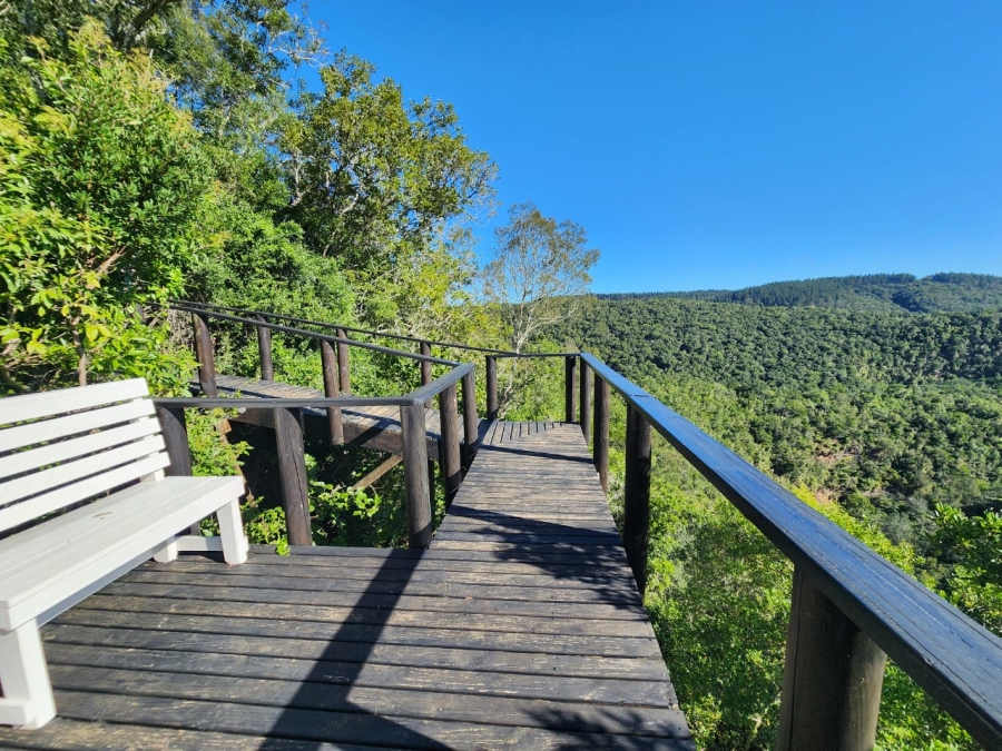 4 Bedroom Property for Sale in Wilderness Heights Western Cape